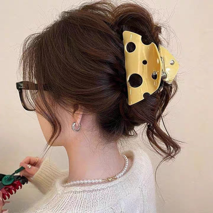 6#Yellow triangle cheese 9.5cm hair grip
