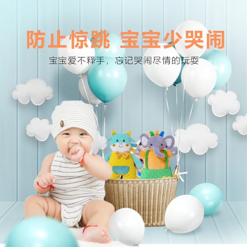 Muñeco de peluche con sonajero para bebé, colgante calmante para dormir, elefante verde suave