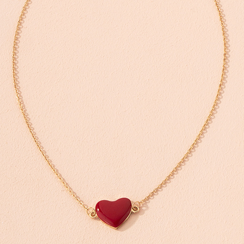 fashion alloy red heart necklace
