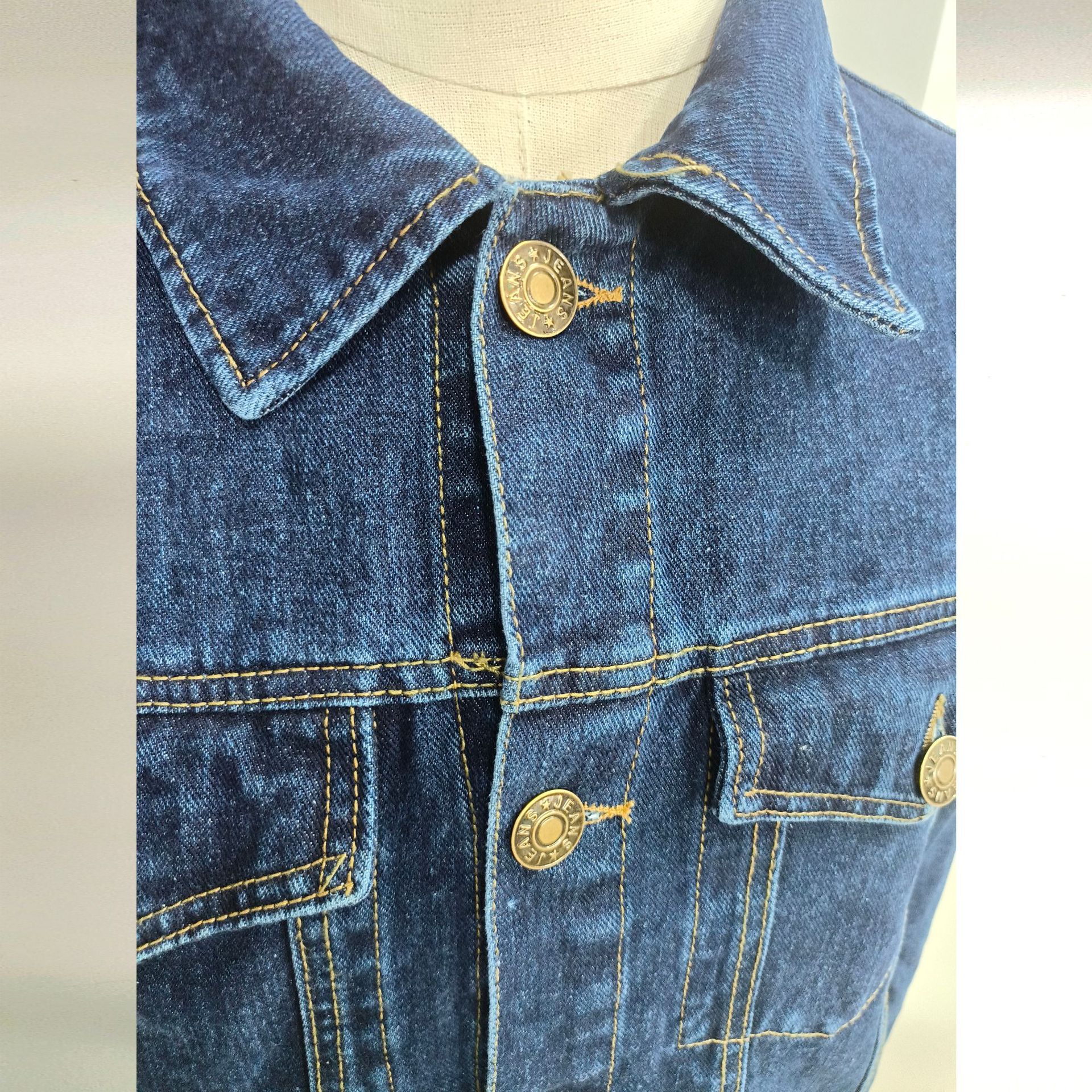 Giacca di jeans uomo – stile americano elegante e alla moda_voghion.com