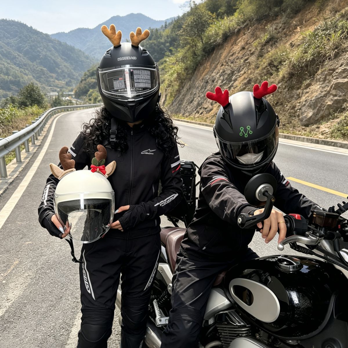 Christmas Reindeer Antler Delivery Rider Helmet Decoration Cute Motorcycle Personalized Decoration with Detachable Cat Ears