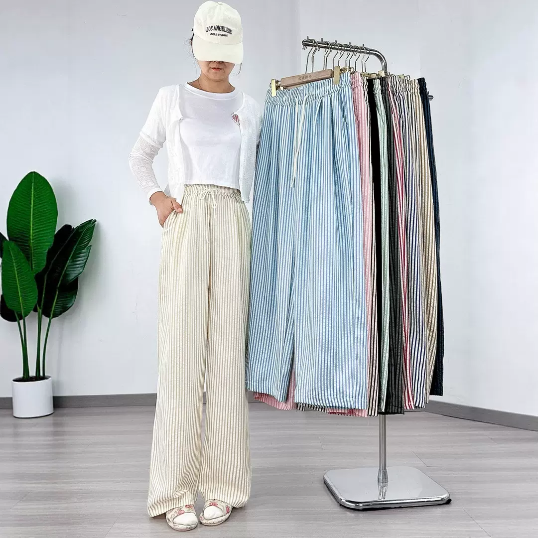 条纹阔腿裤女秋季新款高腰垂感泡泡棉直筒日韩风宽松休闲时装裤子