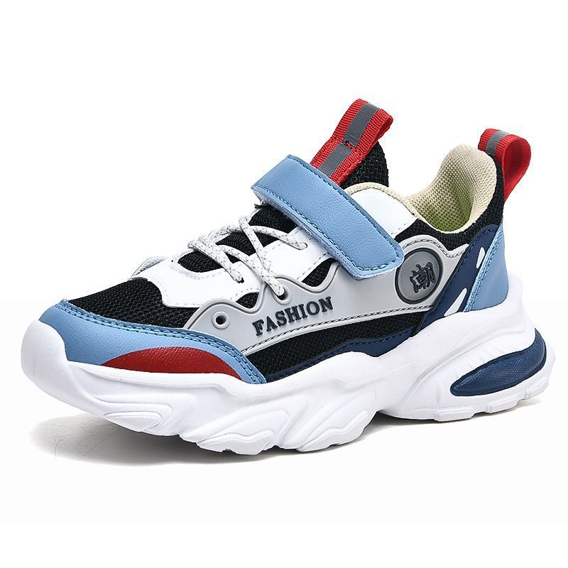 Zapatos para niños 2023 nuevos zapatos para estudiantes de primavera y otoño zapatos para niños de otoño para niños medianos y grandes zapatos deportivos impermeables antideslizantes de cuero