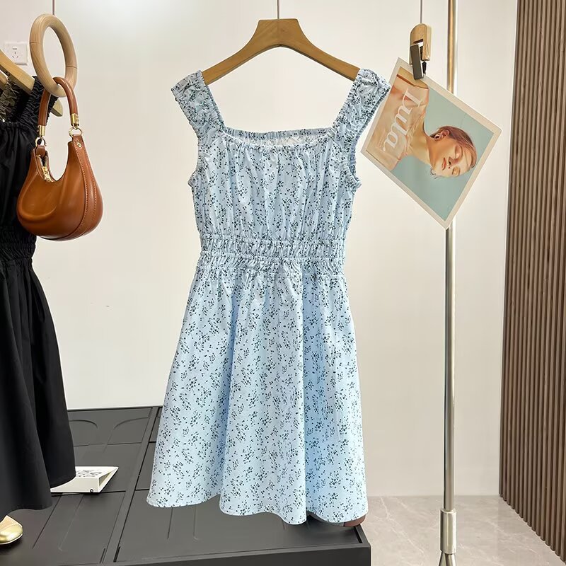 Light blue floral 77842