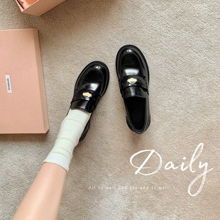 [sheii Su Yinyin] Zhang Yuanying Same Style ~ Amiu Gold Coin Thick Heel Lazy Love Single Shoes Women's Small Leather Shoes