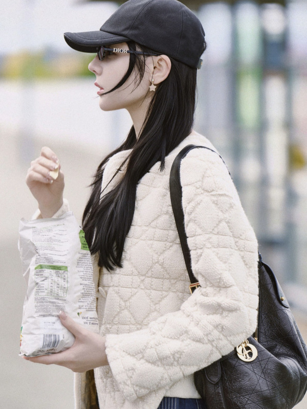 迪丽热巴同款白色菱格纹小香风外套女2025年早秋新款设计感上衣潮|undefined