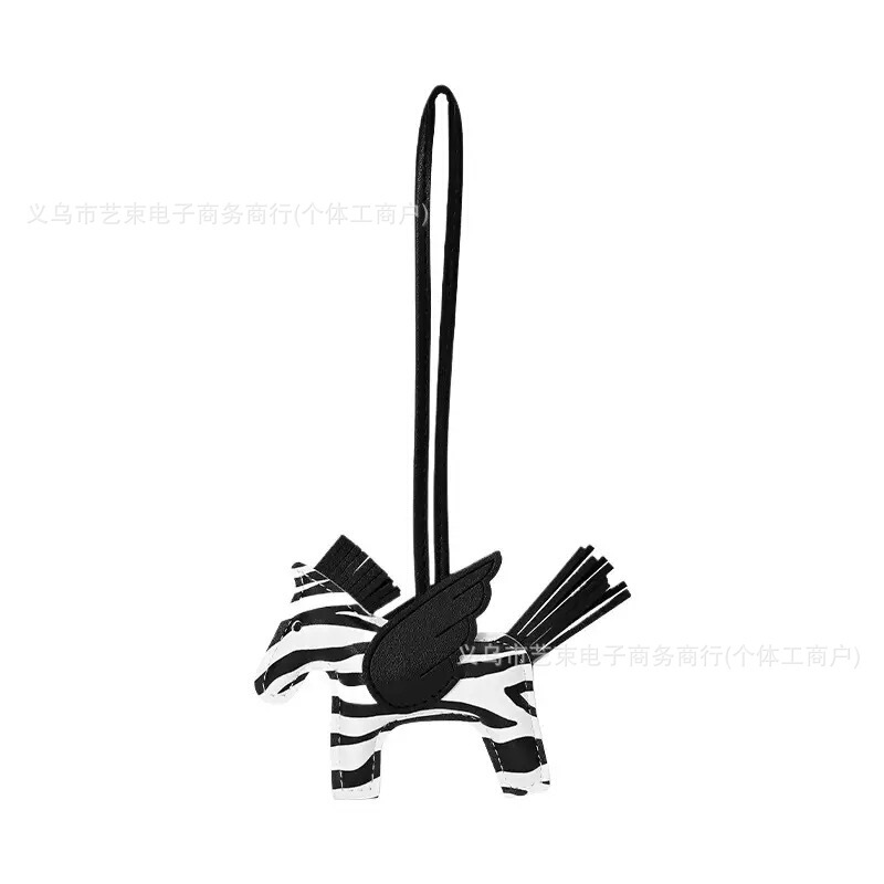 跨境热销小马挂件PU皮革包包挂饰汽车钥匙扣天使飞马包挂件小礼品|undefined