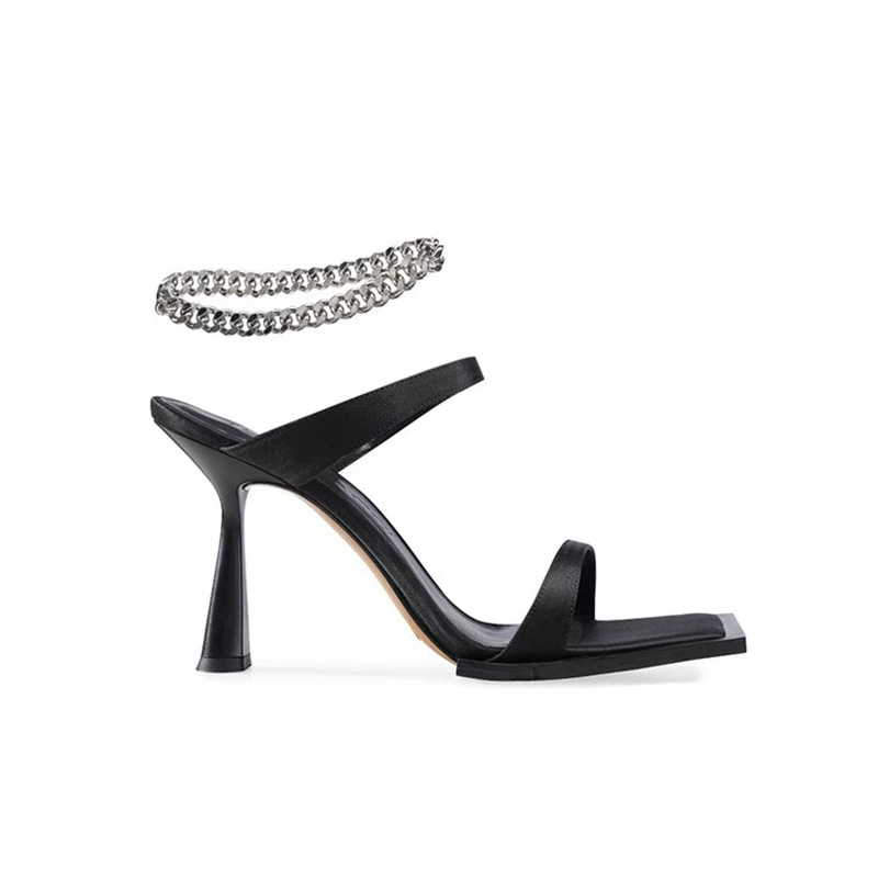 Summer black sexy sandals with a strap, (Physicals)