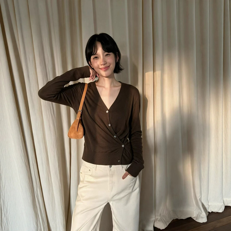Umi Guangzhou Thirteen Lines Korean-style V-neck cross-button knitted cardigan for women, thin, waist-cinching, long-sleeved, two-way wear top