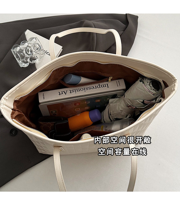 Túi tote nữ cỡ lớn đa năng chất liệu PU, túi đeo vai đi làm phong cách thường ngày — Màu trắng be, Màu xanh lam, Màu đen, Màu đỏ chi tiết 8