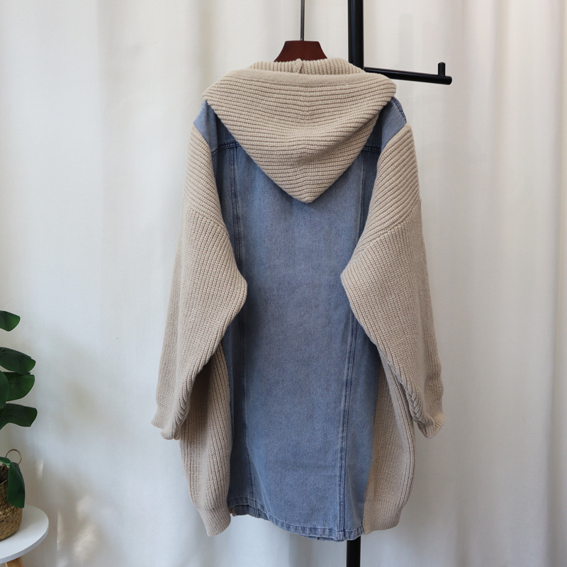 Damenbekleidung Lange Denim-Patchwork-Pulloverjacke mit Kapuze 2024 Herbst und Winter Neues Design Verdickte lockere Strickjacke für Damen_voghion.com