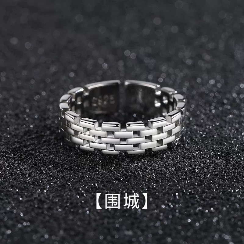 シンプルなメビウスリング、男性用、トレンディでハイエンド、女性用人差し指、カップルリング、ニッチデザイン、チタン鋼、色あせしません。|undefined