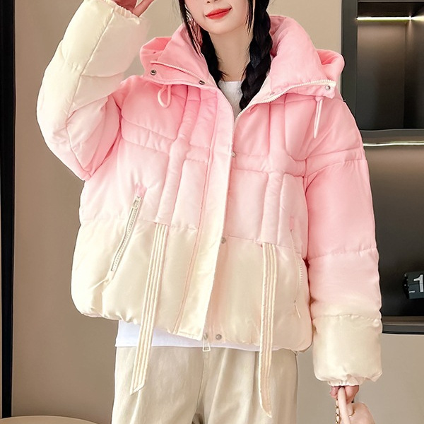 新设计仿渐变连帽羽绒服女冬新短款小个子设计感超好看多巴胺外套