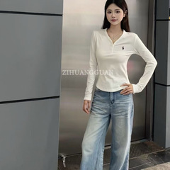 气质V领百搭刺绣设计感长袖T恤女秋冬收腰显瘦内搭打底衫纽扣上衣