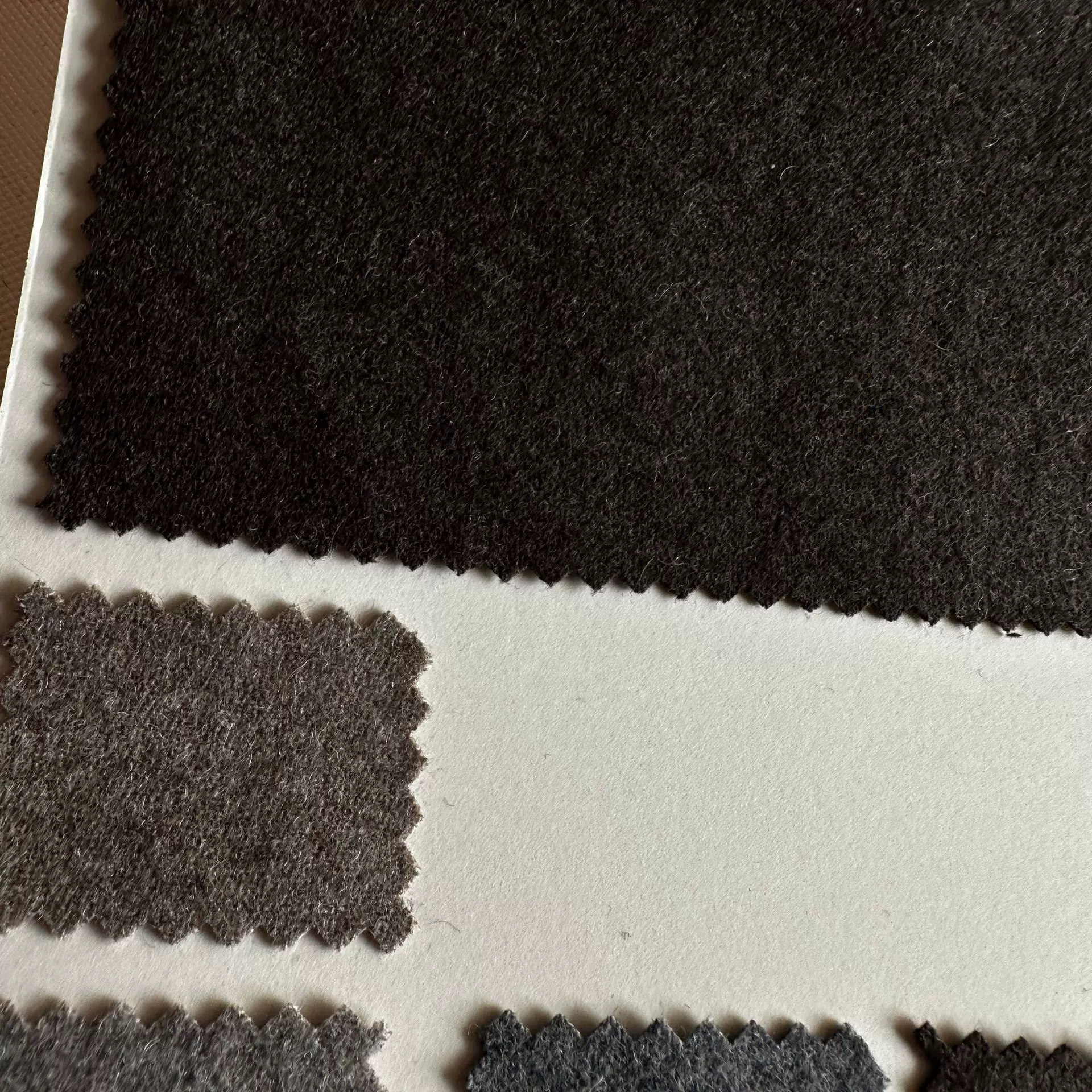 全毛100S高支精纺羊毛轻薄呢340G时装裤装外套衬衫羊毛柔软面料