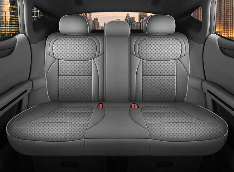 Suitable for the 2026 Xpeng Monal03 model, these are full-coverage car seat covers with perforated, breathable fabric
