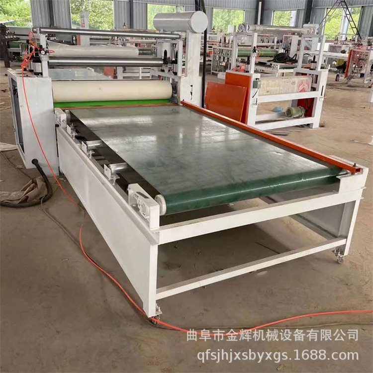 全套自动化PET高光板贴面机价格 导热油加热自背胶PET贴膜机