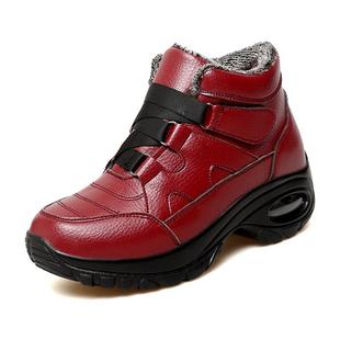 2024 winter high-top women's cotton shoes middle-aged and old mother shoes fleece-lined thick warm plus size step cotton boots wholesale