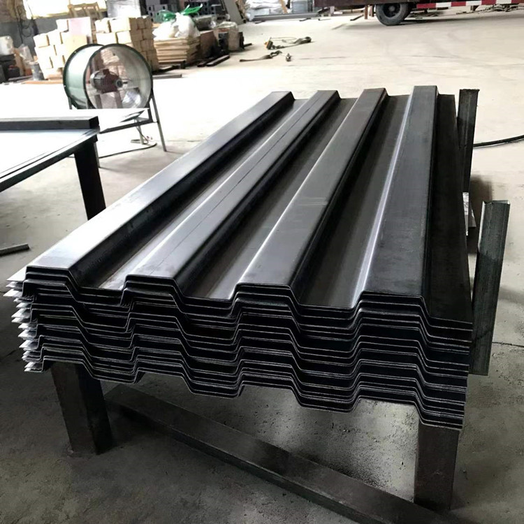 集装箱四股前端板 集装箱材料打砂喷漆 集装箱配件工厂定/制