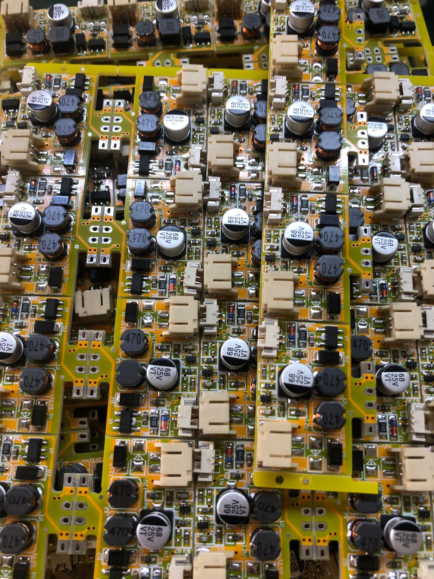 专业提供led闪灯程序ic单片机MCU方案开发马达驱动控制板定 制