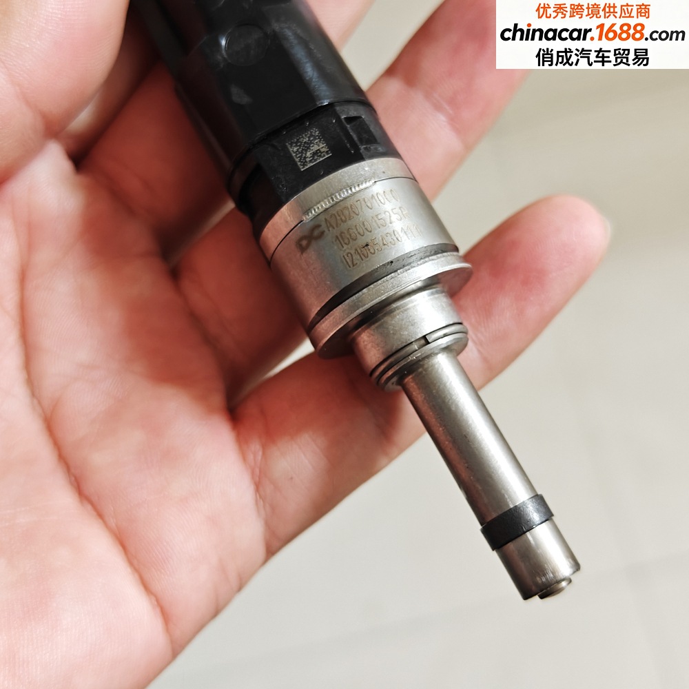 Mercedes-Benz M282 Fuel Injector A2820701000 166001525R Renault 1.3t Gdi Engine Parts