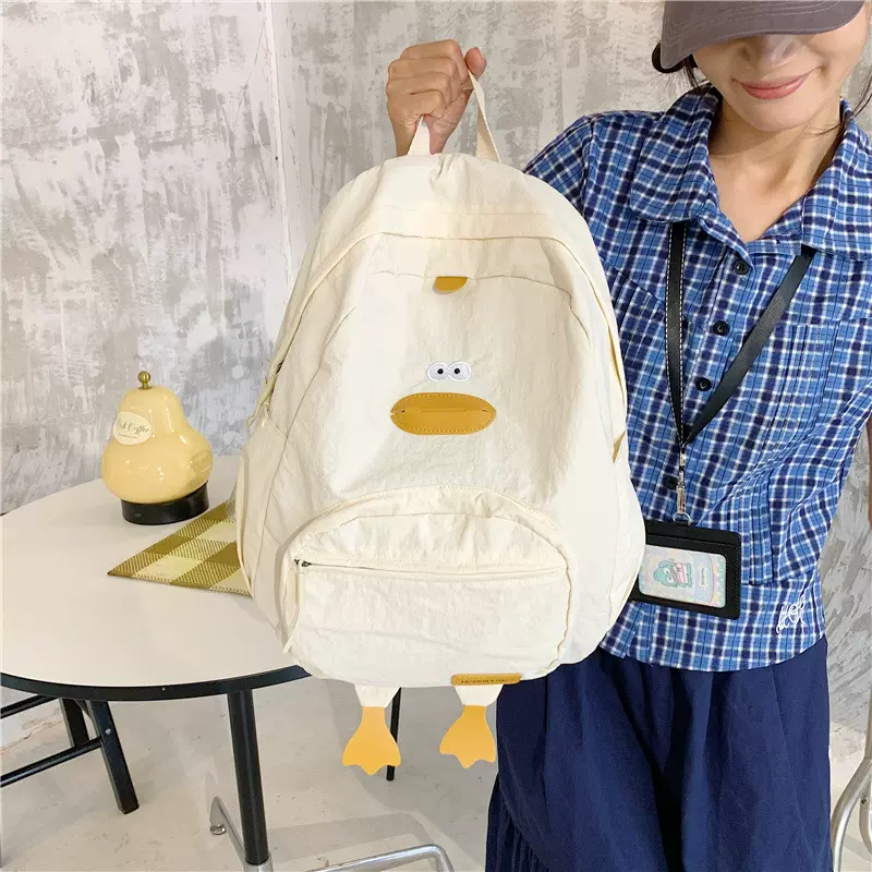 日韩新款可爱卡通小鸭子双肩包大容量中小学生书包出游旅行背包
