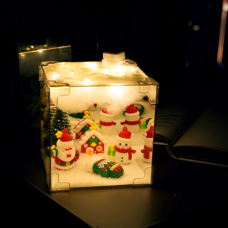 크리스마스 루빅스 큐브 나이트 라이트 미러 장식 창조적 인 DIY 데스크탑 폭발 휴일 선물 분위기 국경