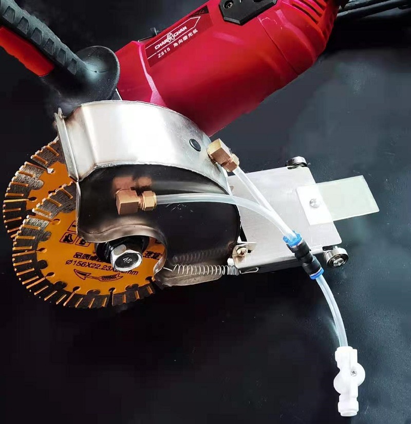 角磨改开槽无死角多刀片加水防尘罩不锈钢防护罩无尘雾化多片开槽