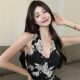Internet-famous Hong Kong-style Retro Hot Girl Sleeveless Neck Small Camisole Vest Early Autumn Pure Desire Short Slim-fit Navel Top