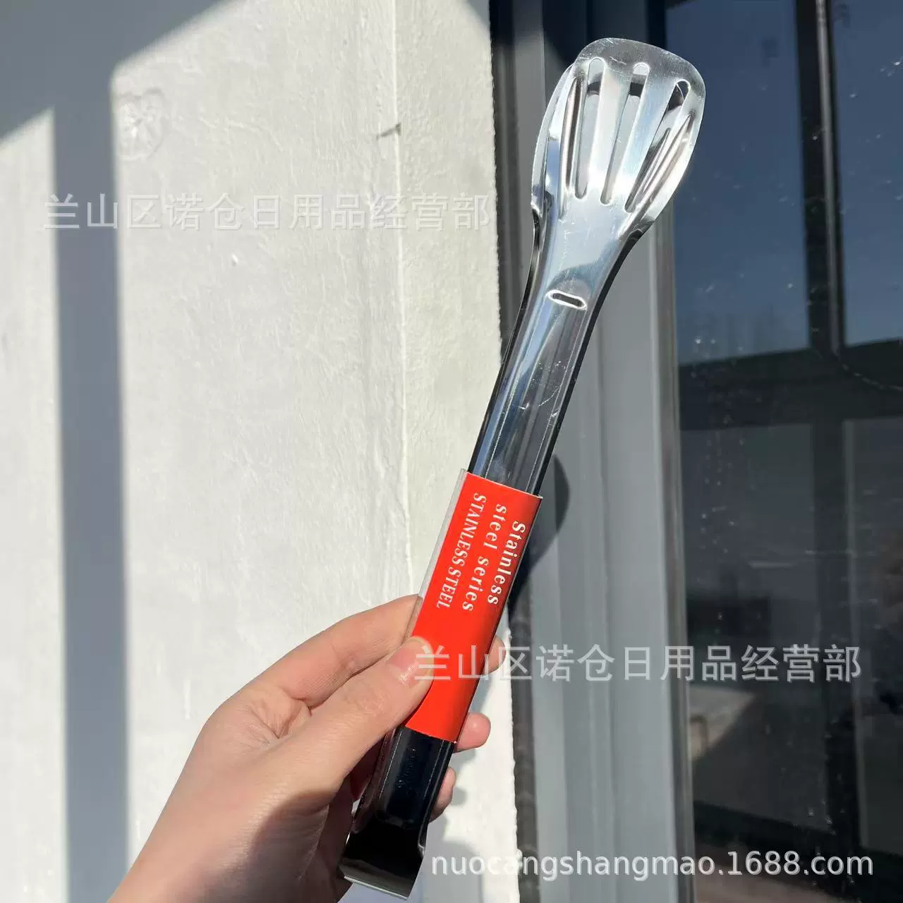 Щипцы для еды из нержавеющей стали, большие щипцы для барбекю, трехрядные щипцы для жареного мяса для фуршета, кухонные щипцы для хлеба 12inch оптом