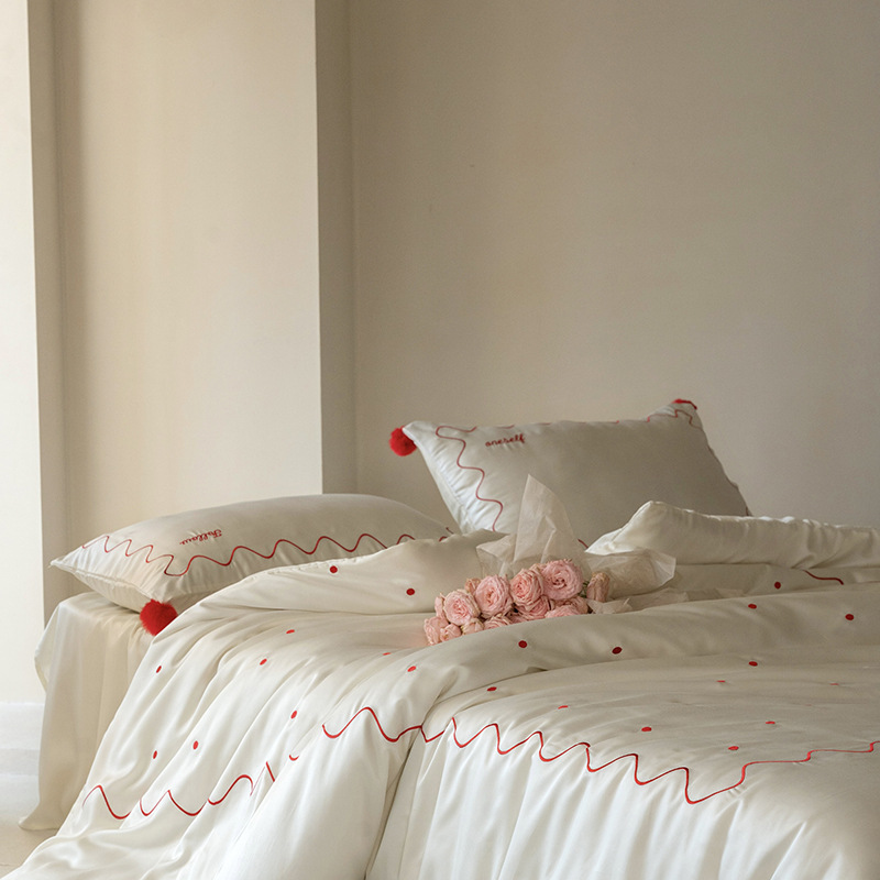 Parure de couette brodée à pois avec pompons mélange lyocell_voghion.com