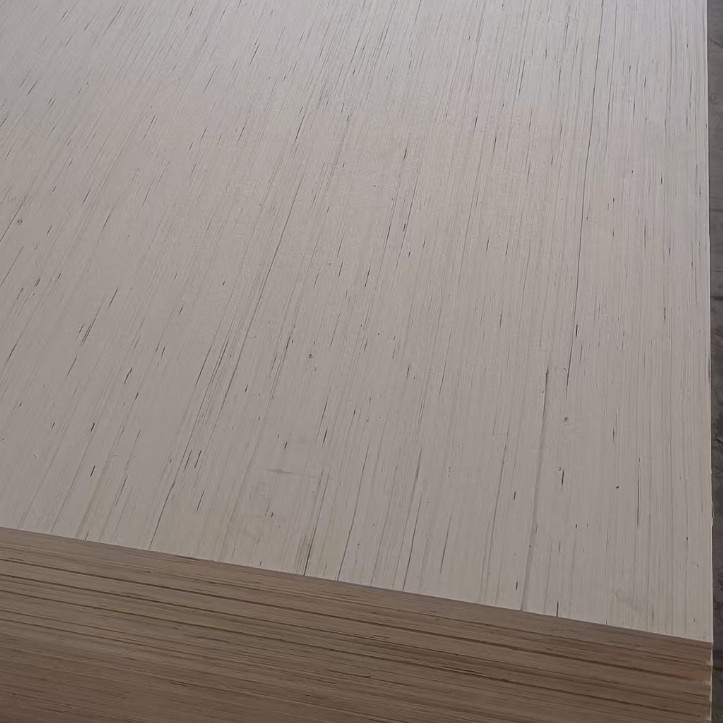 Tablero multicapa de madera 15MM madera contrachapada de álamo tablero de embalaje lvl conformación secundaria chapa de madera contrachapada no fumigada tablero de madera image 5