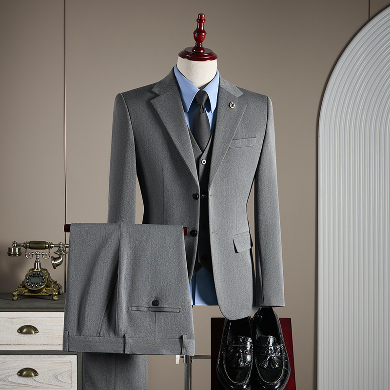 Men's Three-Piece Suit Business Formal Casual Slim-Fit Suit Groom Wedding Dress Shirt Tie Men's Three-Piece Suit Business Formal Casual Slim-Fit Suit Groom Wedding Dress Shirt Tie