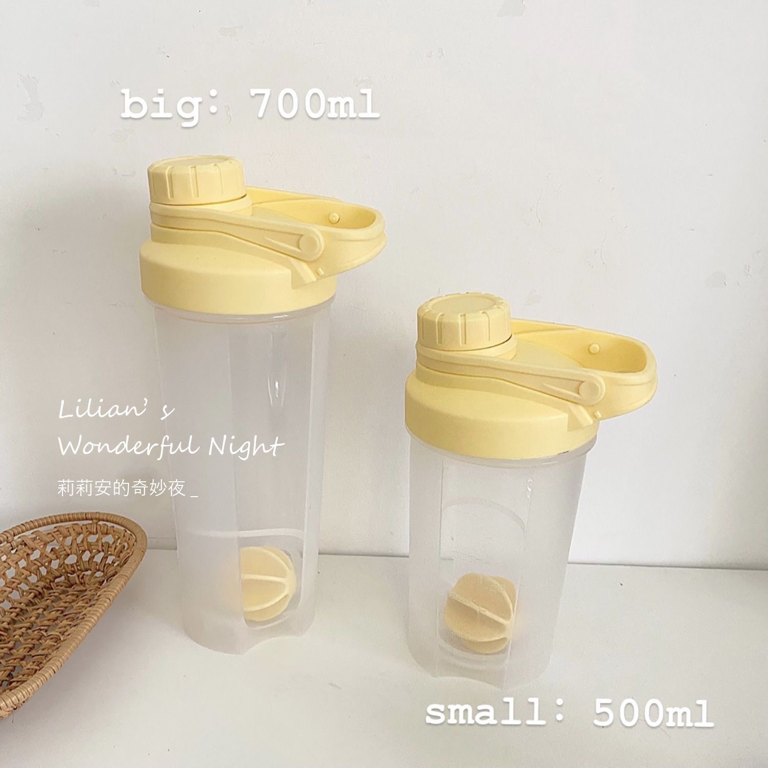 Taza mecedora cuidadosamente seleccionada Taza de dibujos animados de colegiala linda para niños Material de grado alimenticio de verano Taza de agua resistente a caídas y a altas temperaturas