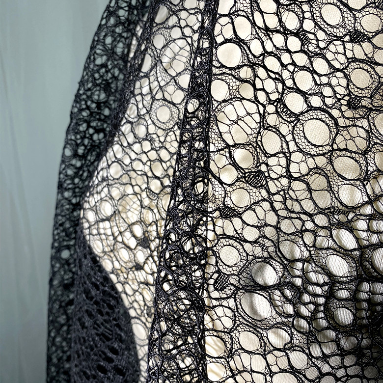 不规则缠绕肌理镂空透视蕾丝网布网纱布料服装设计师面料