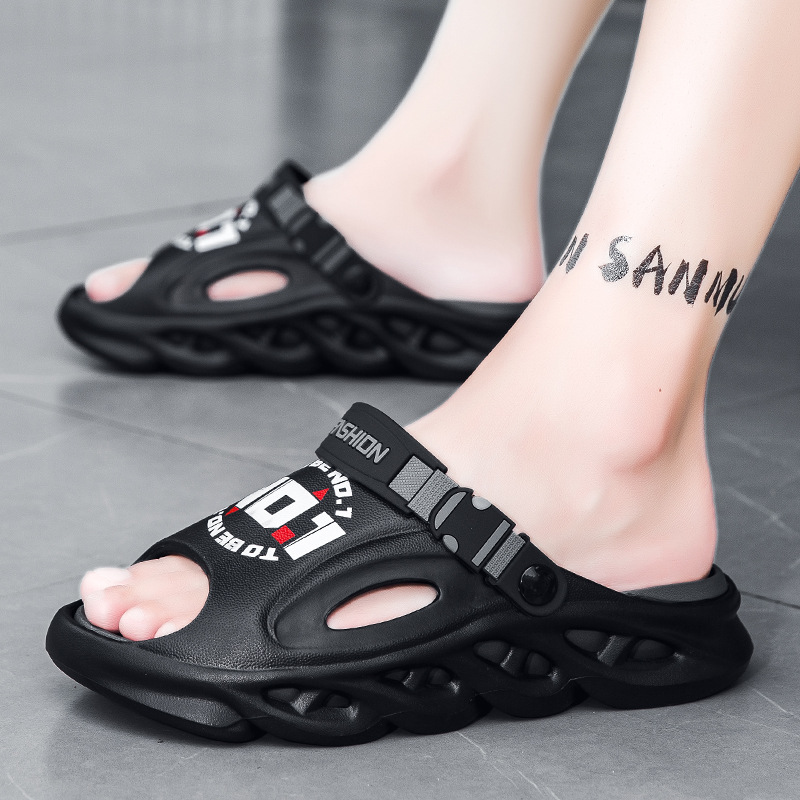 En nombre de las pantuflas de verano para hombres, nuevo estilo antideslizante, sensación de mierda, conducción, sandalias de doble uso, deportes y ocio, sandalias de playa de suela blanda