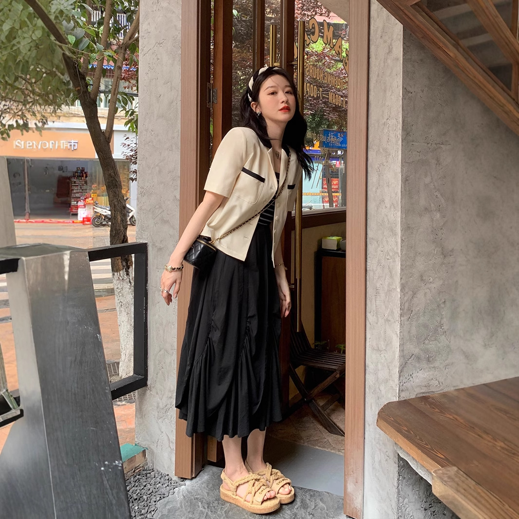 Short-Sleeved Suit Jacket for Women in Summer New Niche Design High-End Contrasting Color Splicing Casual Elegant Thin Suit