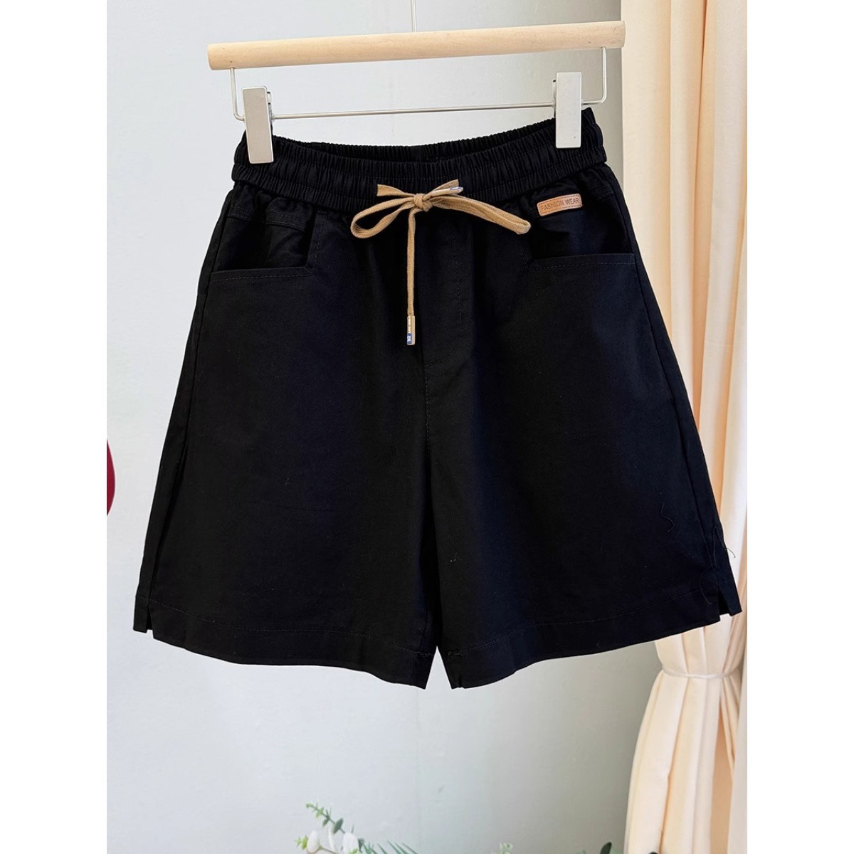Quần short nữ dáng rộng 5 phân cotton wash phong cách Hàn Quốc — đen