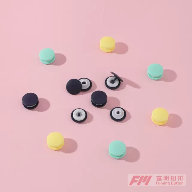 富明钮扣树脂四合扣食品级原材料适用于婴童服装安全可靠品质保证