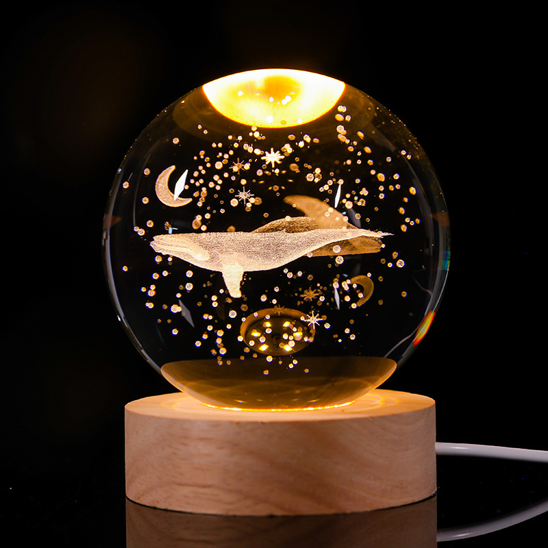 Bola de cristal luminosa lámpara de noche 3D esculpida estrella base de madera sólida regalo de cumpleaños decoración de escritorio creativa