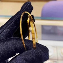 Դ�^T18k�����pȦ�֭hС���͹��S��ɫ�A�c���C���ĺ��s��������