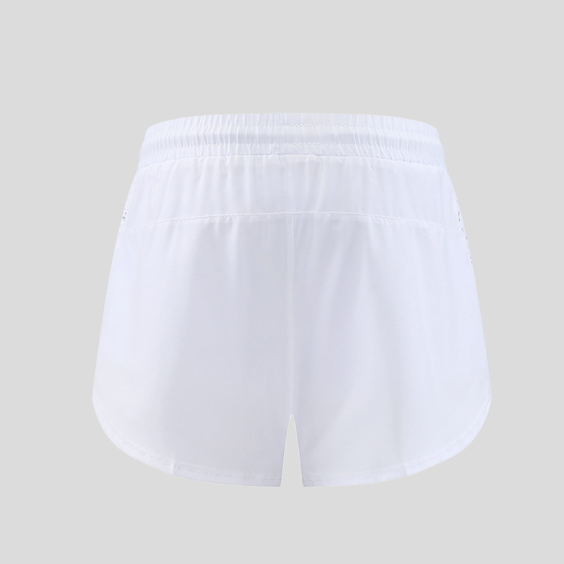 Nuevos pantalones cortos deportivos de poliéster casual al aire libre para correr yoga fitness pantalones de tres puntos de verano Pantalones cortos de secado rápido para mujeres