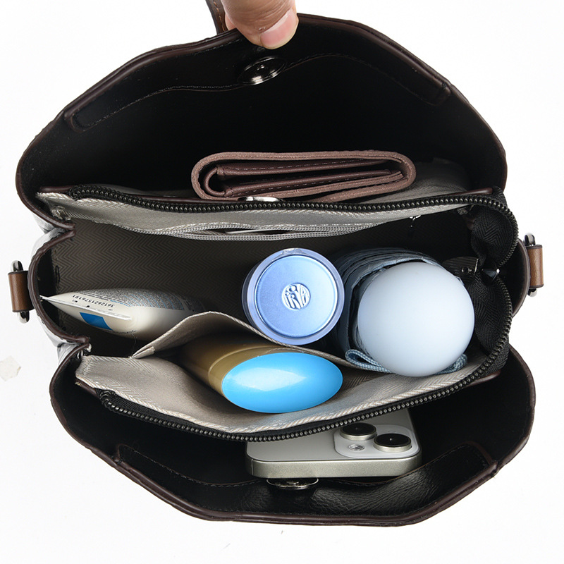 2023 invierno nueva bolsa de mensajero de hombro portátil estilo europeo y americano moda fresco Comercio exterior transfronterizo