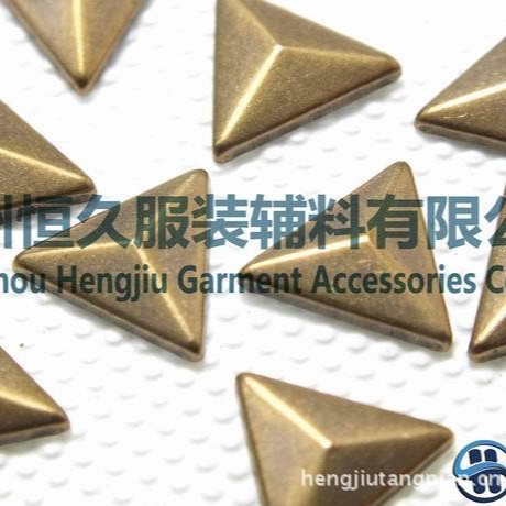 厂家供应/青古铜烫片/优质胶底环保铜烫片/10*10尖顶形三角铜烫片