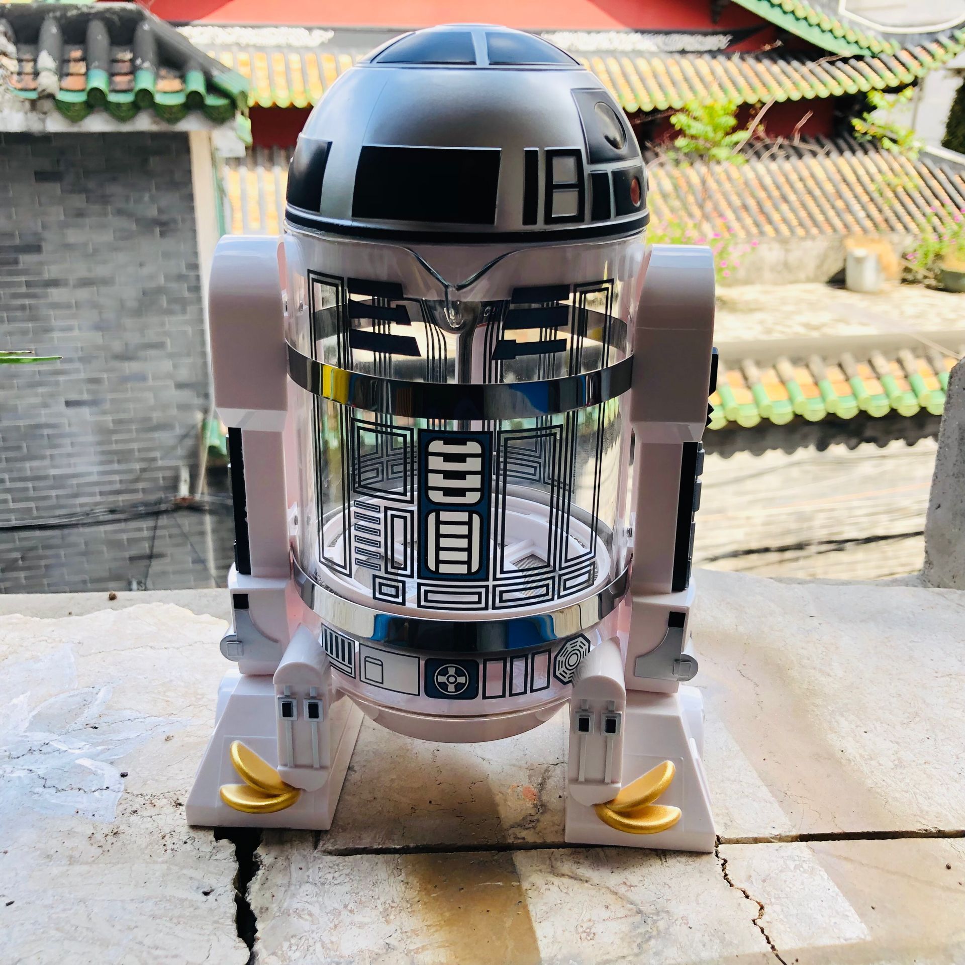 Máquina de R2-D2 de Star Wars uso familiar mini máquina de café de mano cafetera olla de aislamiento Mocha olla de presión francesa