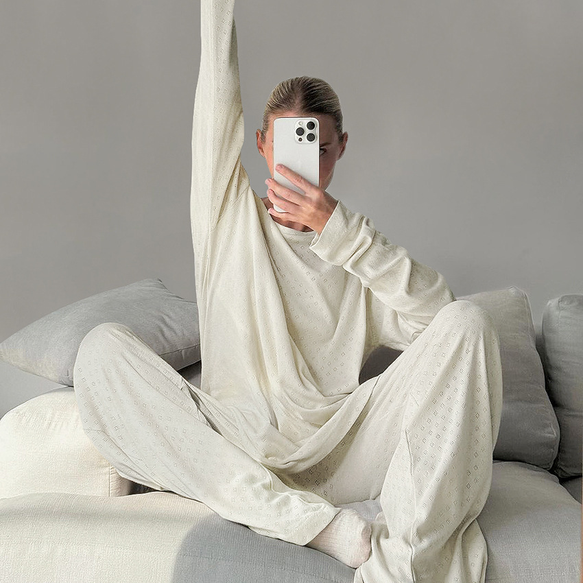 Ensemble de pyjama en coton respirant – Pyjama doux et ample à manches longues pour femme, vêtement d'intérieur confortable pour la maison et les voyages_voghion.com