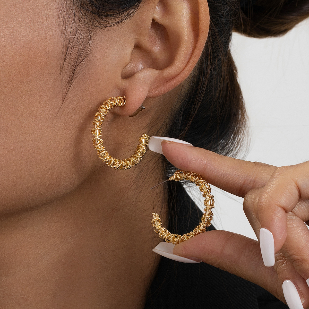 跨境歐美金色纏繞不規則耳圈時尚個性C字耳環網紅同款大圓圈耳飾