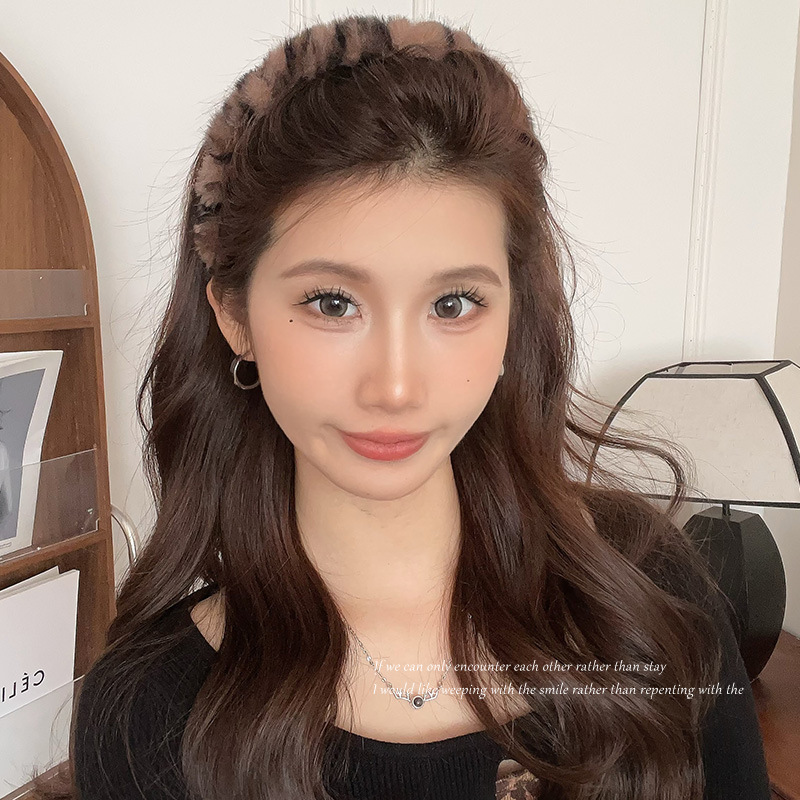 Otoño y invierno gruesos de lana ondulado banda de cabello raíz de cabello suelta de textura sensorial abrazadera de cabello de alta calidad de moda extranjera