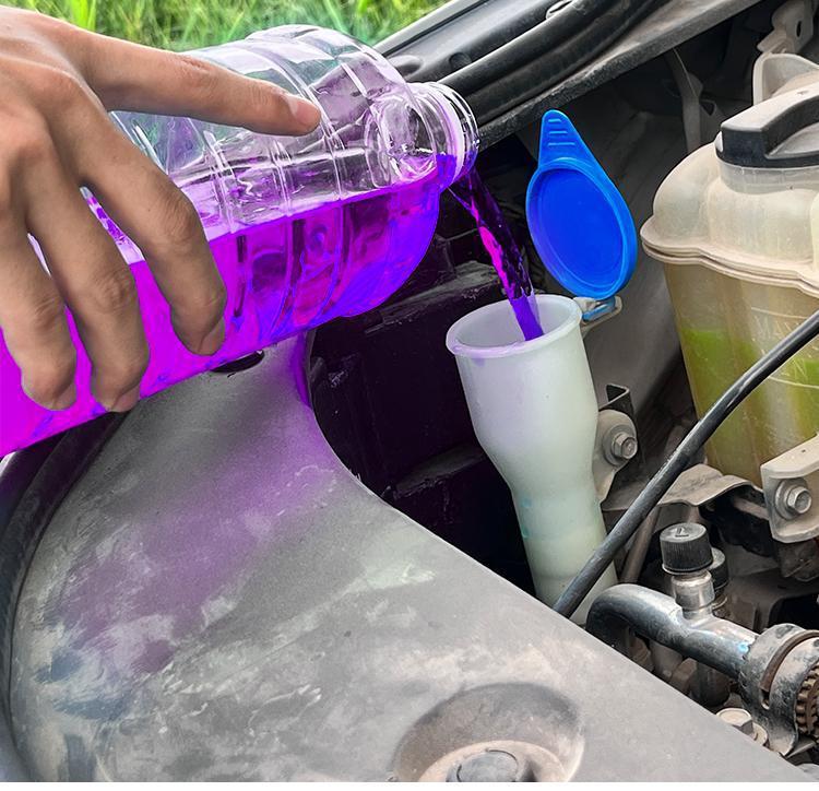 Oil film remover, insect repellent car glass cleaner, summer rainproof cleaning and maintenance, winter antifreeze wiper fluid, suitable for all seasons