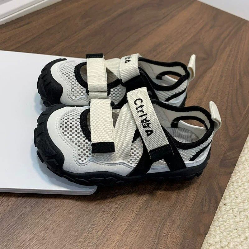 Sandalias deportivas para niños 2026 verano nuevo niño bolso suave hueco zapatos casuales transpirables zapatos de playa para niñas image 3